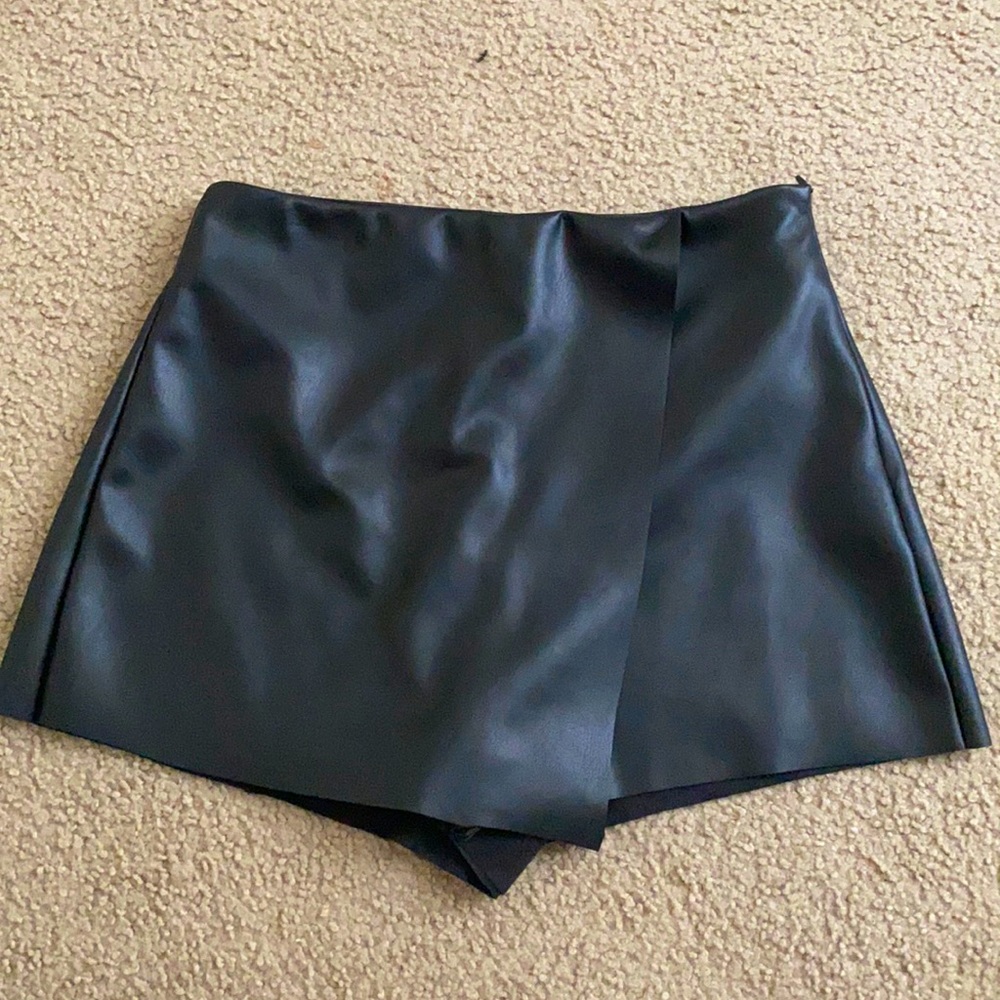 Leather envelope skort